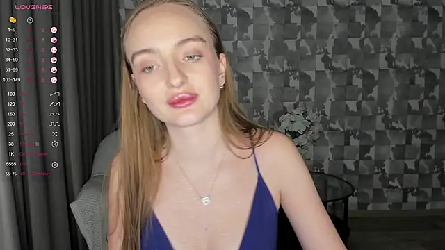 Snapshot of A_delina chatting on February 27, 2025, 5:47 pm A delina online show from February 27, 2025, 5:47 pm