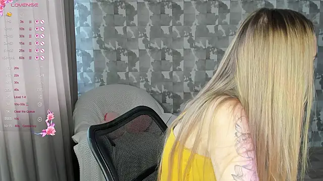 Snapshot of A_delina chatting on February 12, 2026, 8:53 am A delina online show from February 12, 2026, 8:53 am