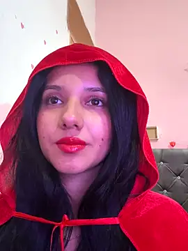 emmariders2 online show from October 28, 2025, 3:04 pm