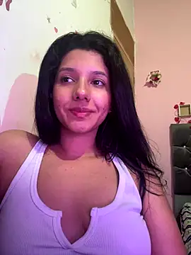 emmariders2 online show from November 9, 2025, 4:00 am