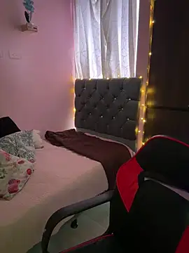 emmariders2 online show from January 18, 2026, 5:06 pm