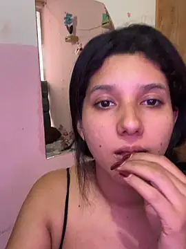 emmariders2 online show from April 10, 2026, 2:44 pm