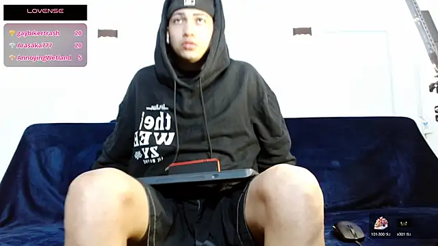 Snapshot of Br4ndxpimm chatting on September 27, 2025, 12:43 pm Br4ndxpimm online show from September 27, 2025, 12:43 pm