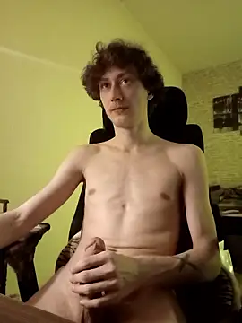 Snapshot of HalloMarcy chatting on January 18, 2026, 4:33 pm HalloMarcy online show from January 18, 2026, 4:33 pm