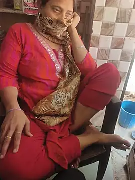 Snapshot of Laxmi_1920 chatting on May 14, 2026, 5:47 am Laxmi 1920 online show from May 14, 2026, 5:47 am