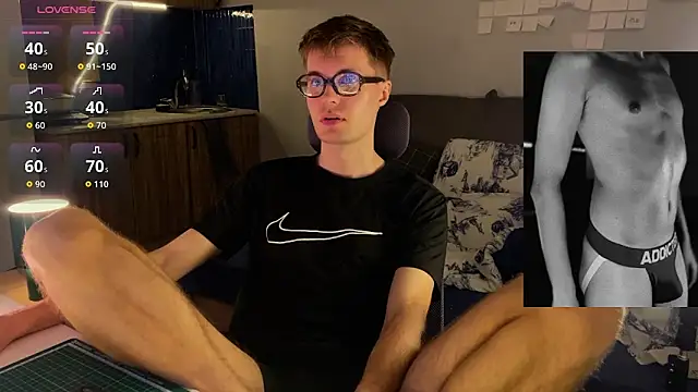 Leonnextdoor online show from February 27, 2026, 5:13 pm