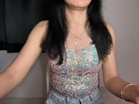 roseofvenom online show from February 3, 2025, 5:03 pm