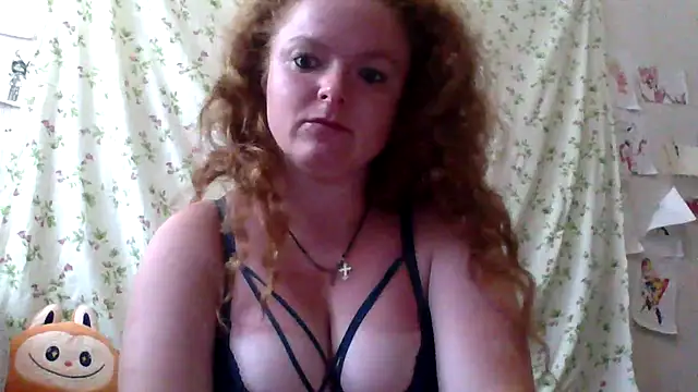 Snapshot of Rae_Jeannie chatting on July 8, 2026, 10:53 am Rae Jeannie online show from July 8, 2026, 10:53 am