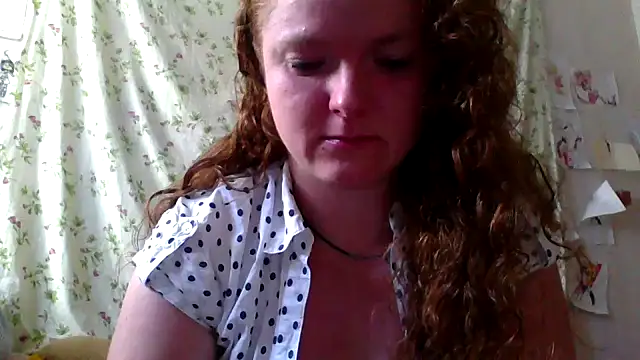 Snapshot of Rae_Jeannie chatting on July 10, 2026, 7:56 am Rae Jeannie online show from July 10, 2026, 7:56 am