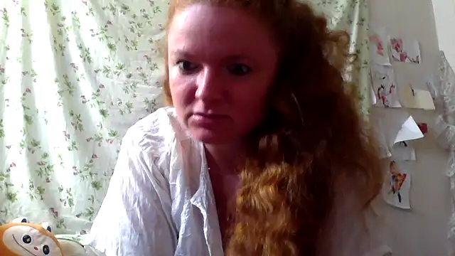 Snapshot of Rae_Jeannie chatting on July 27, 2026, 7:26 am Rae Jeannie online show from July 27, 2026, 7:26 am