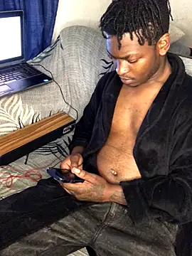 Snapshot of Redfucks333 chatting on September 27, 2025, 8:58 pm Redfucks333 online show from September 27, 2025, 8:58 pm