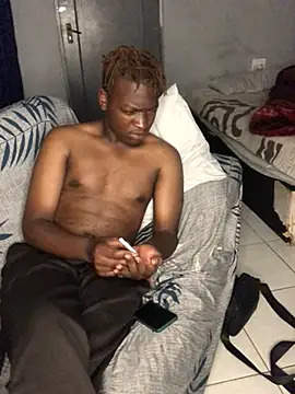 Snapshot of Redfucks333 chatting on January 18, 2026, 2:54 pm Redfucks333 online show from January 18, 2026, 2:54 pm