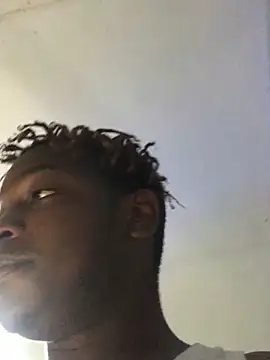 Snapshot of Redfucks333 chatting on February 16, 2026, 6:37 pm Redfucks333 online show from February 16, 2026, 6:37 pm