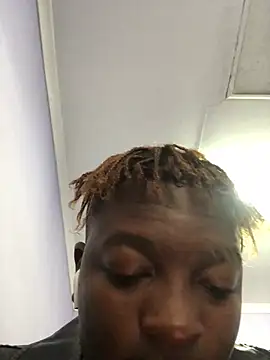 Snapshot of Redfucks333 chatting on March 6, 2026, 9:28 am Redfucks333 online show from March 6, 2026, 9:28 am