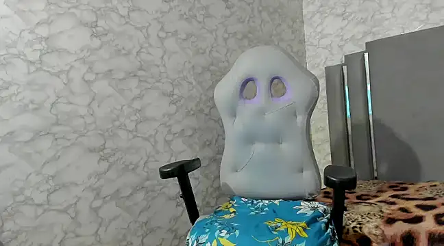 Lorena watson online show from March 1, 2025, 6:57 am