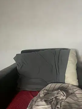 Snapshot of Ninabrunette18 chatting on June 22, 2026, 7:38 am Ninabrunette18 online show from June 22, 2026, 7:38 am