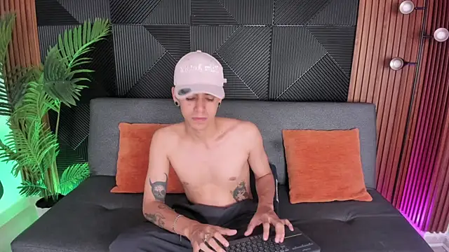 saul novak online show from January 20, 2025, 8:18 pm