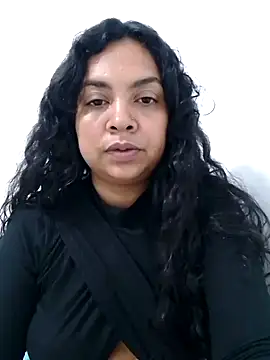 Snapshot of Brendabluee chatting on March 23, 2025, 8:04 am Brendabluee online show from March 23, 2025, 8:04 am