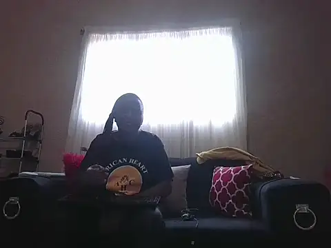 ThamiXX online show from June 17, 2026, 1:12 pm