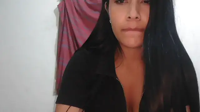 Snapshot of conejita_linda chatting on March 31, 2026, 4:02 am conejita linda online show from March 31, 2026, 4:02 am