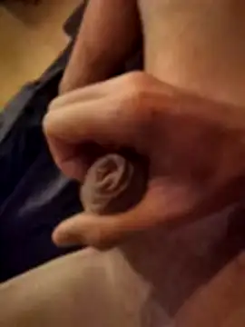 Topgunxhot online show from February 12, 2026, 7:03 am