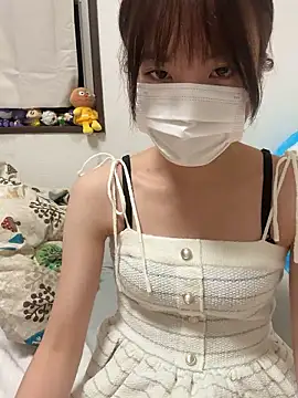 RIRI Chan  online show from July 25, 2026, 12:03 pm