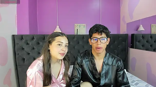 Snapshot of RyanPricee chatting on February 18, 2025, 6:37 am RyanPricee online show from February 18, 2025, 6:37 am