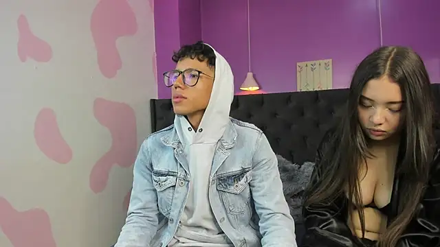 Snapshot of RyanPricee chatting on March 12, 2025, 3:24 am RyanPricee online show from March 12, 2025, 3:24 am