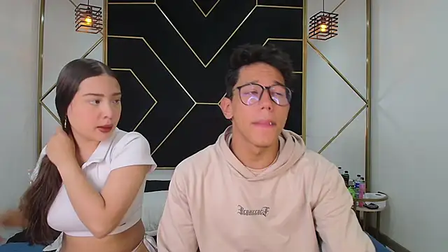 Snapshot of RyanPricee chatting on October 10, 2025, 3:27 am RyanPricee online show from October 10, 2025, 3:27 am