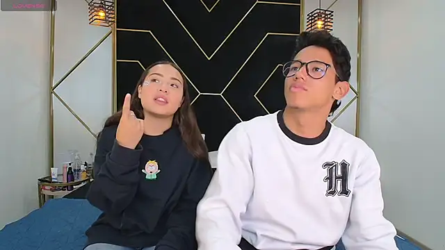 Snapshot of RyanPricee chatting on October 15, 2025, 3:39 am RyanPricee online show from October 15, 2025, 3:39 am