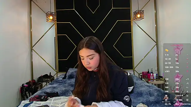 Snapshot of RyanPricee chatting on November 11, 2025, 3:50 am RyanPricee online show from November 11, 2025, 3:50 am