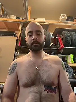 Faded-Solo online show from May 23, 2026, 2:28 am