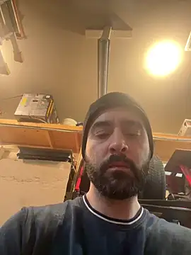 Faded-Solo online show from May 28, 2026, 2:09 am