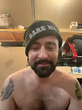 Faded-Solo online show from June 12, 2026, 2:43 am