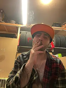 Faded-Solo online show from July 27, 2026, 4:30 am