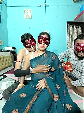 Hot purva online show from February 24, 2025, 5:09 pm