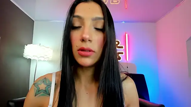 miss   evangeline online show from January 19, 2026, 2:04 am