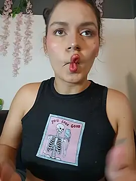 Danni shy online show from May 20, 2026, 11:11 pm