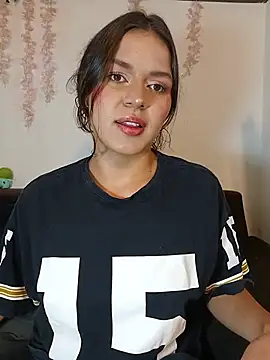Danni shy online show from May 24, 2026, 8:25 pm