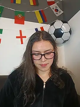 Danni shy online show from July 2, 2026, 11:55 pm