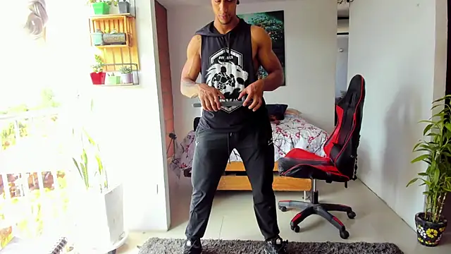 Adam Valenciia online show from October 27, 2025, 7:40 pm