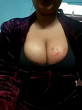 Hayna G online show from February 12, 2025, 1:48 pm