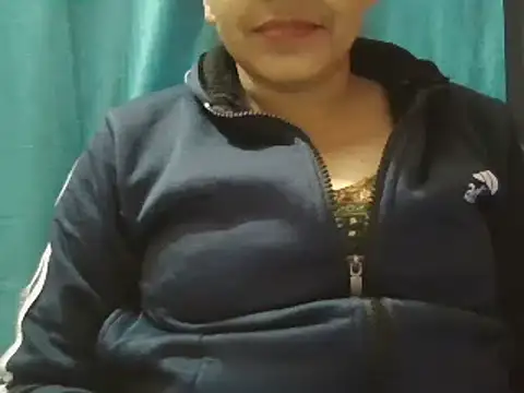 Hot-shanvi online show from March 6, 2025, 2:51 am