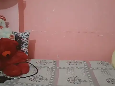 Hot-shanvi online show from December 15, 2025, 3:38 pm