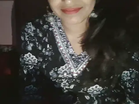 Hot-shanvi online show from March 23, 2026, 11:53 pm