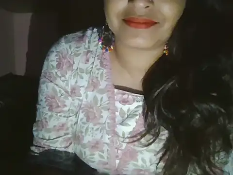 Hot-shanvi online show from April 8, 2026, 5:24 pm