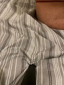 Snapshot of ertndg chatting on January 31, 2025, 1:43 am ertndg online show from January 31, 2025, 1:43 am