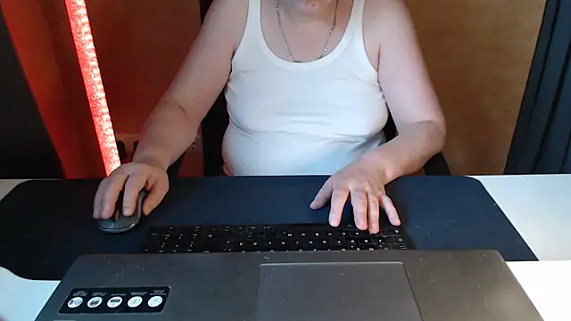 Sweet Phoenix online show from July 5, 2026, 7:37 am