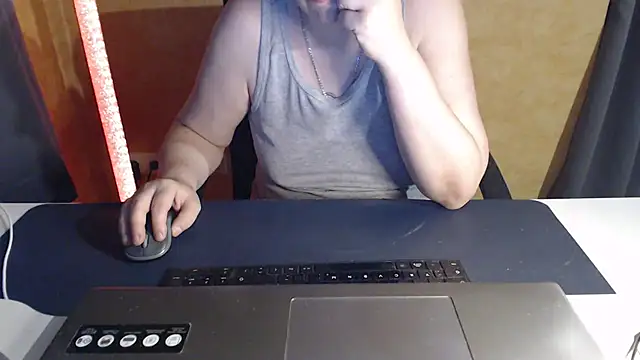 Sweet Phoenix online show from July 8, 2026, 8:24 pm