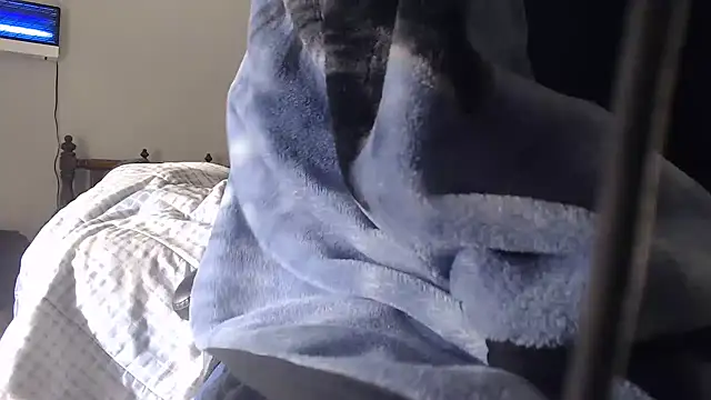 Snapshot of dominatingblacklove chatting on February 21, 2025, 2:17 am dominatingblacklove online show from February 21, 2025, 2:17 am